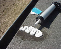 Undichtes Carportdach mit PU-Dichtmasse abdichten! Undichtes Carportdach mit PU-Dichtmasse abdichten!